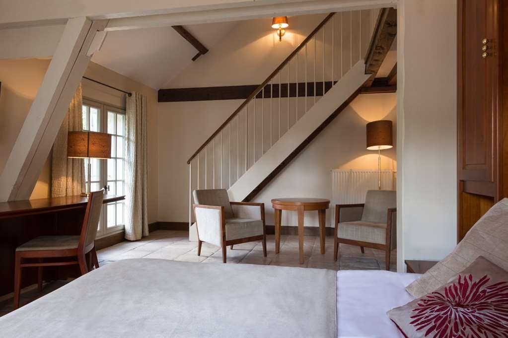 Ogaux Vieux Remparts Hotel Provins Phòng bức ảnh